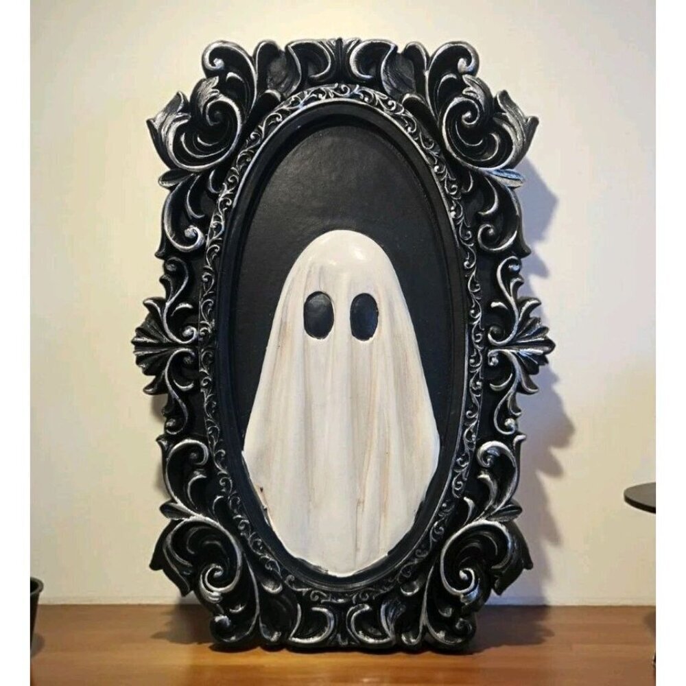 New Ghost Plaque 3D Black Frame Picture Freestanding Tabletop Halloween Decor